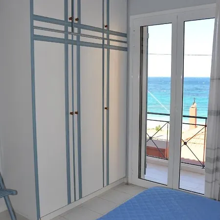 Pagonis Apartment Poros (Kefalonia)