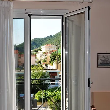 Apartment Pagonis *